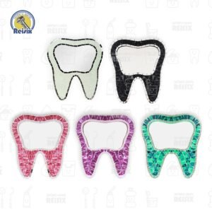 Espejo con injertos de cristal