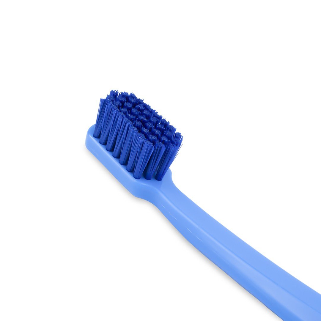 CS 1560 Soft Cepillo dental para adulto Curaprox blister - Image 2